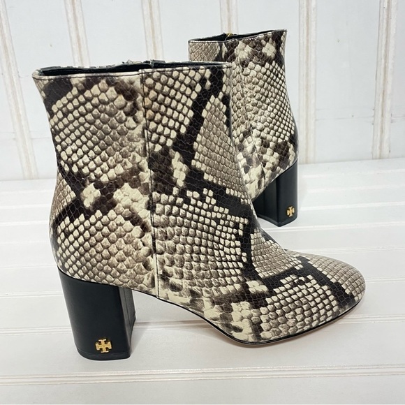 Tory Burch Brooke Bootie in Stamped Snake Print Size 5 374 - Picture 4 of 9